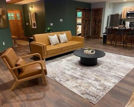 Pine Creek Cabins & Camping Resort South Bloomingville 外观 照片