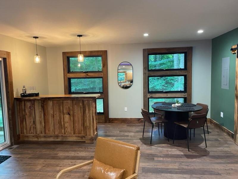 Pine Creek Cabins & Camping Resort South Bloomingville 外观 照片