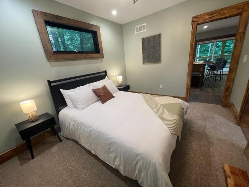 Pine Creek Cabins & Camping Resort South Bloomingville 外观 照片