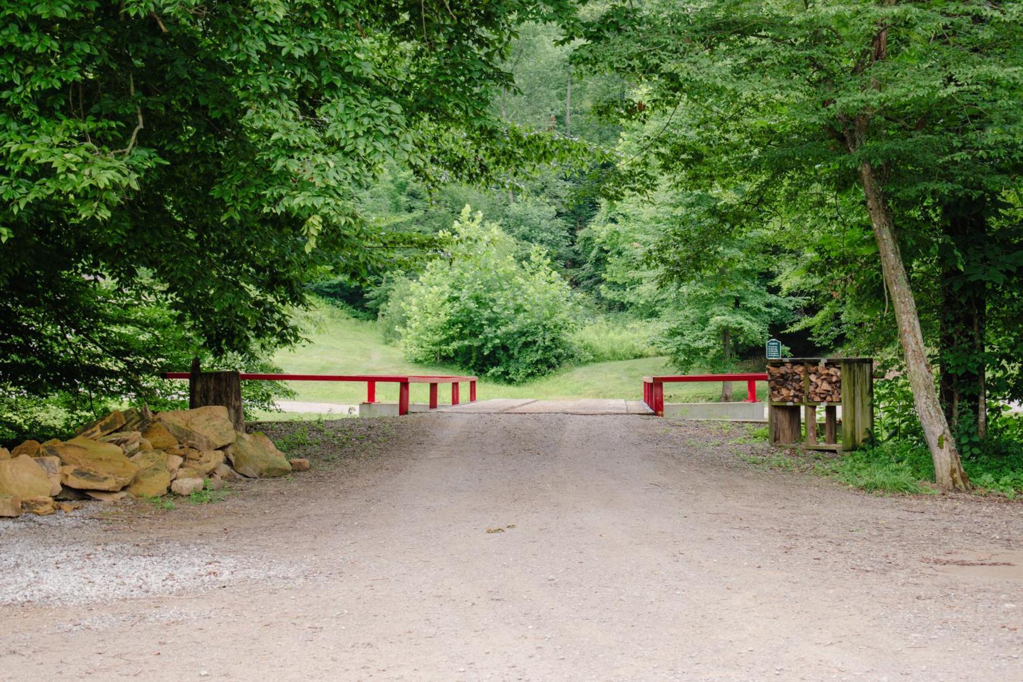 Pine Creek Cabins & Camping Resort South Bloomingville 外观 照片