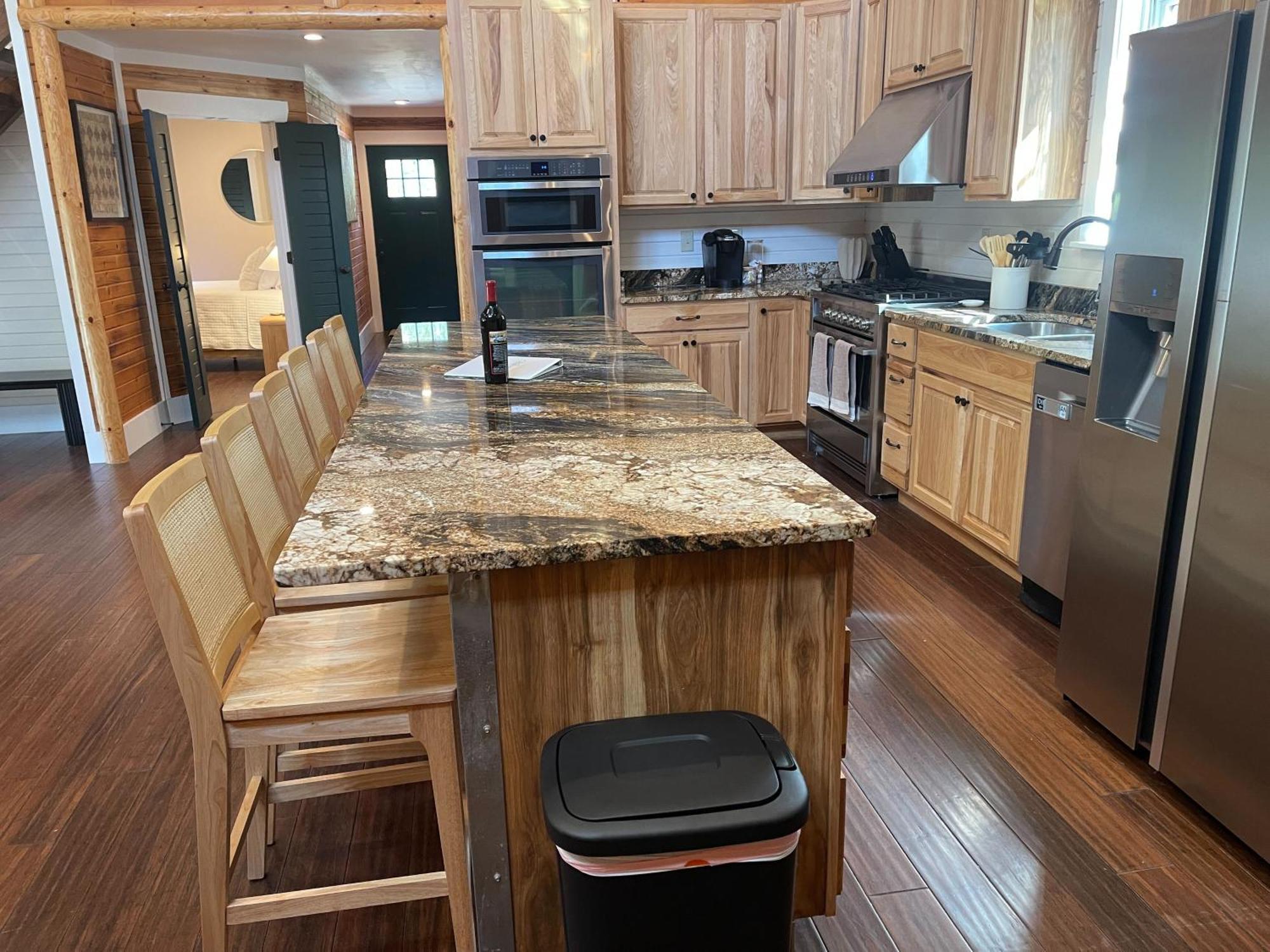 Pine Creek Cabins & Camping Resort South Bloomingville 外观 照片