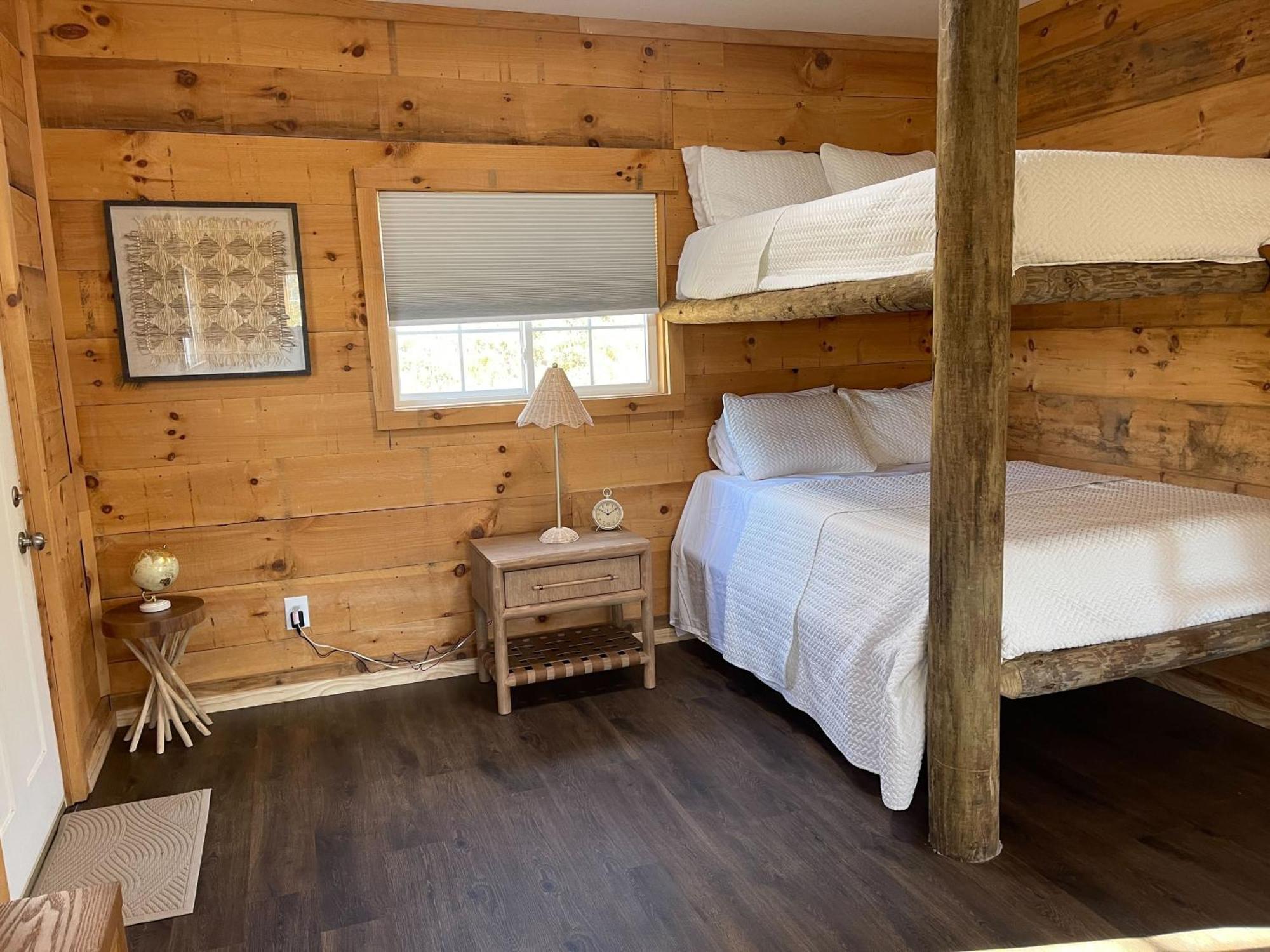 Pine Creek Cabins & Camping Resort South Bloomingville 外观 照片